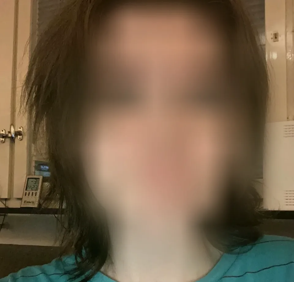 Azzurra, 29 anni