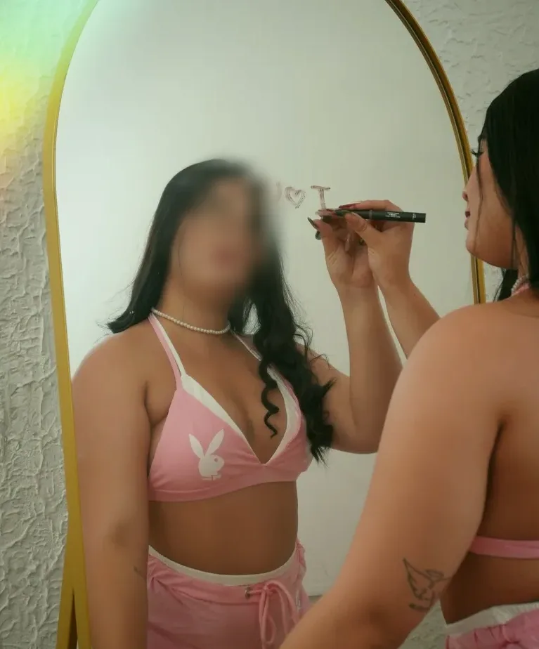 Xheni, 24 anni